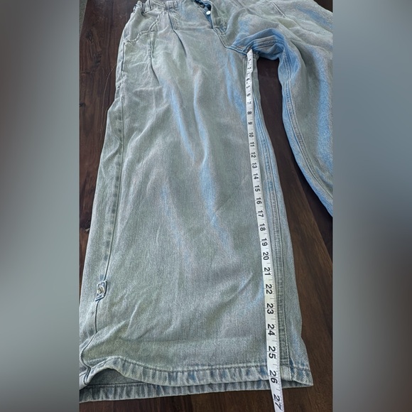 We The Free Light Blue Jeans - Picture 10 of 14